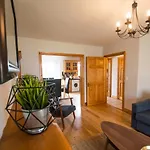 Spacious Three Bedroom Home In Bundoran *