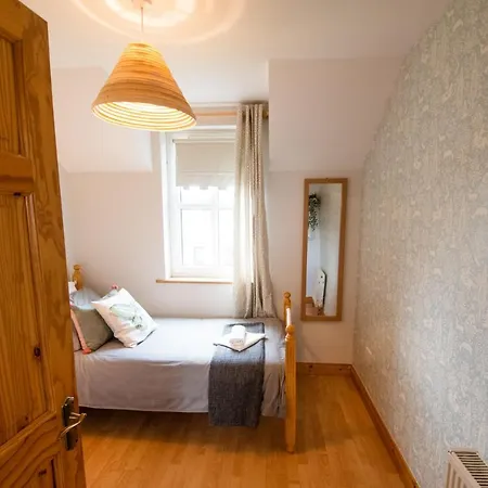Spacious Three Bedroom Home In Bundoran *