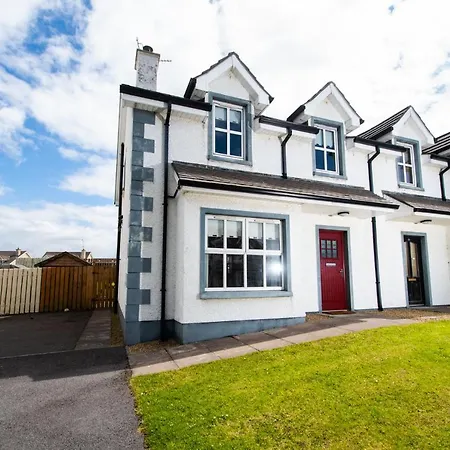 Feriehus Beautiful Three Bedroom In Bundoran