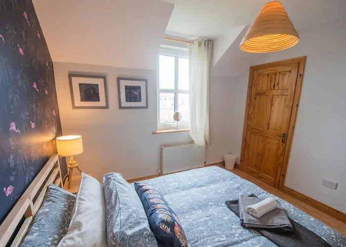 Beautiful Three Bedroom In Holiday home